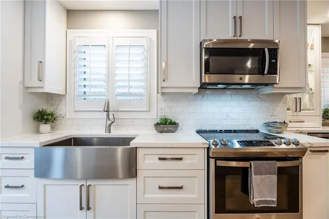 Additional property image - 371 Knightsbridge Cres