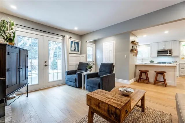 Additional property image - 371 Knightsbridge Cres