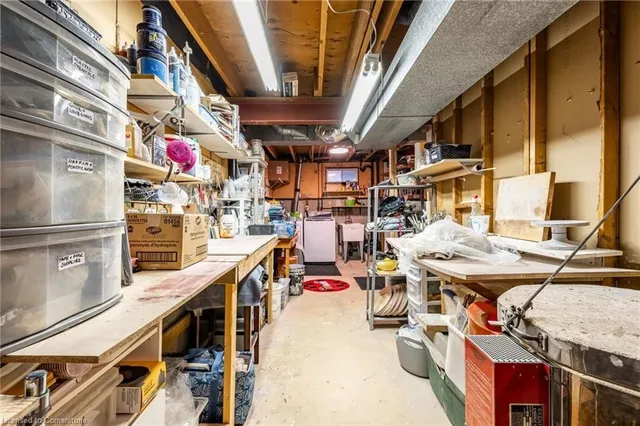 Additional property image - 371 Knightsbridge Cres