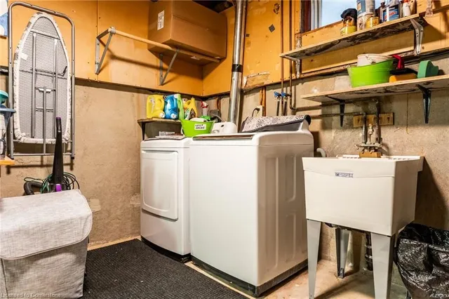 Additional property image - 371 Knightsbridge Cres