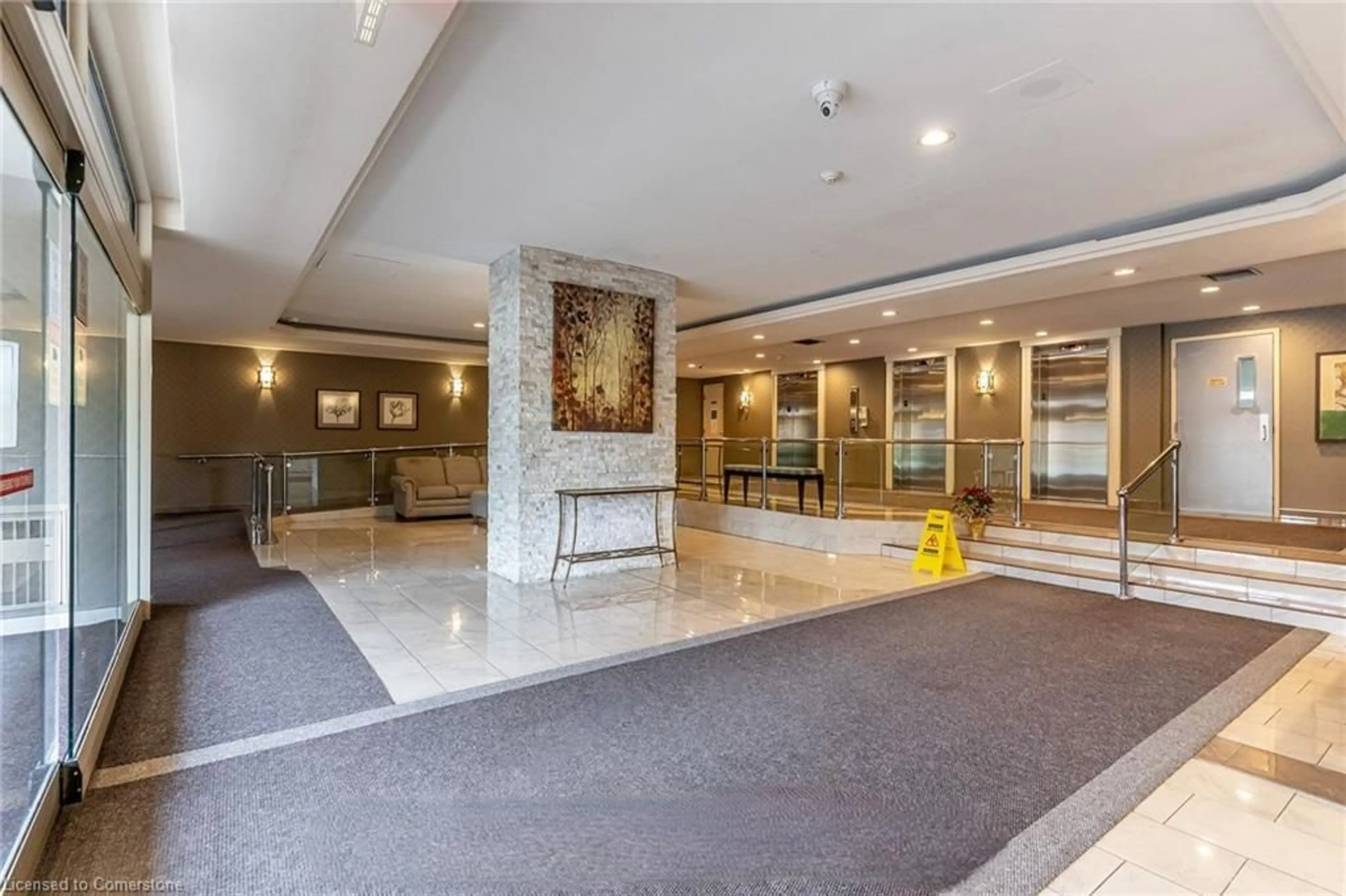 Lobby for 61 Markbrook Lane #101, Toronto Ontario M9V 5E7