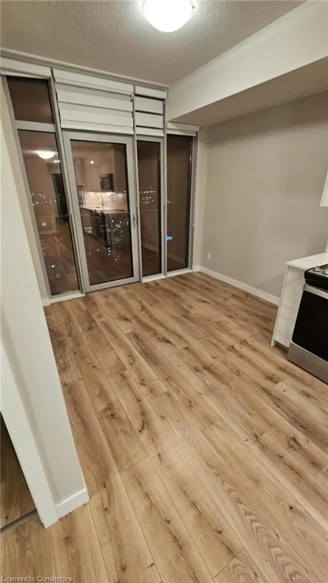 Additional property image - 2404 Frederick St Unit 4
