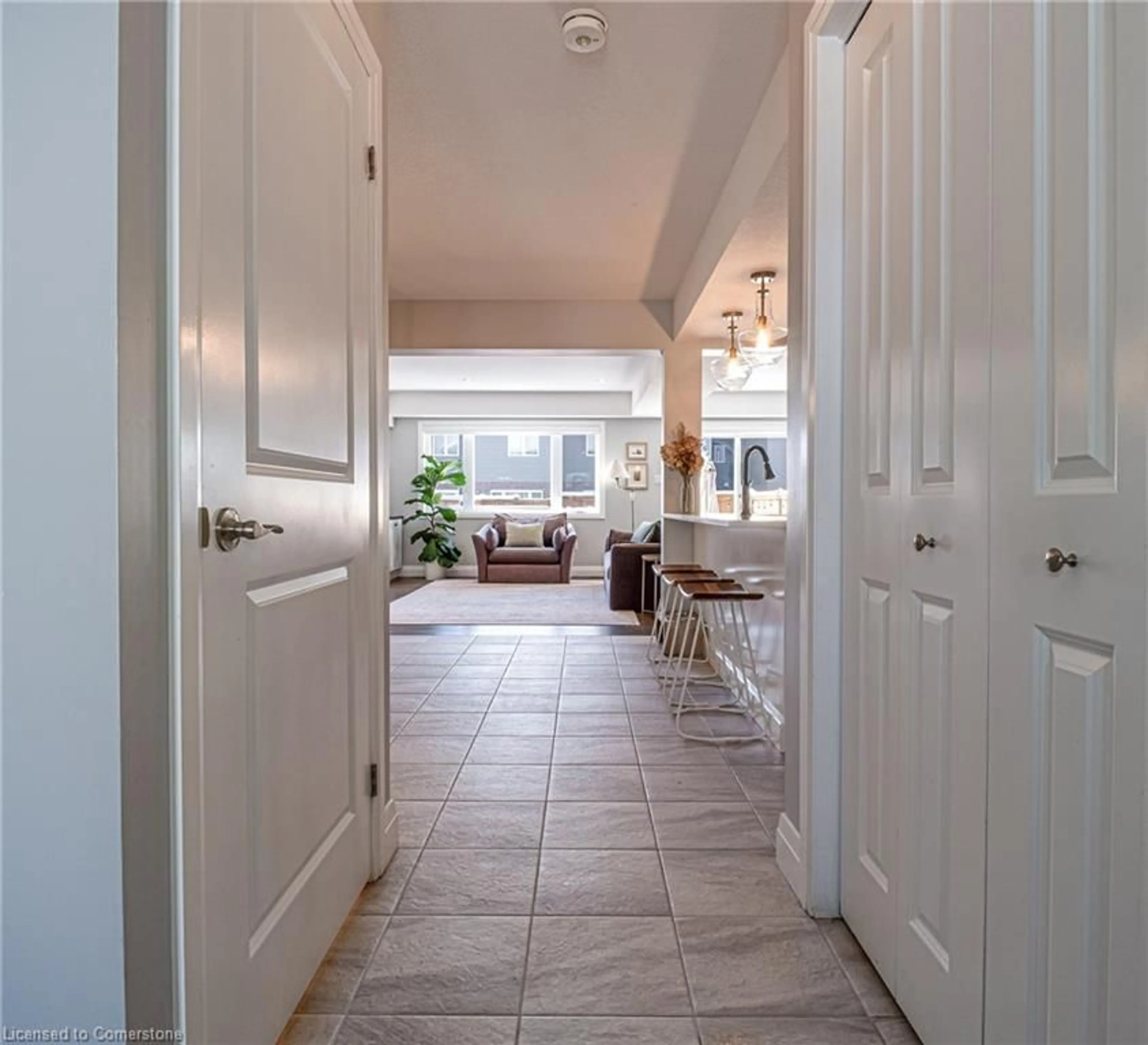 Indoor entryway for 103 Bridge Cres, Palmerston Ontario N0G 2P0