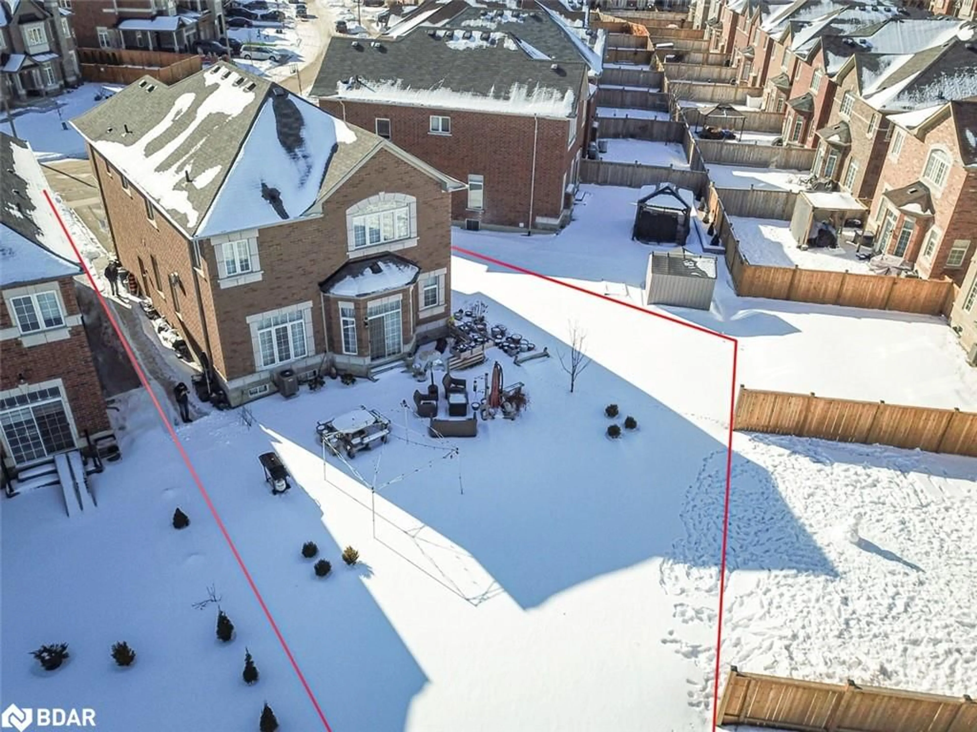 A pic from outside/outdoor area/front of a property/back of a property/a pic from drone, street for 232 Niagara Trail, Georgetown Ontario L7G 0M4