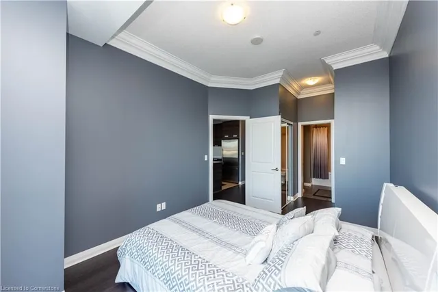 Additional image 18 of 55 Eglinton Ave Unit 405