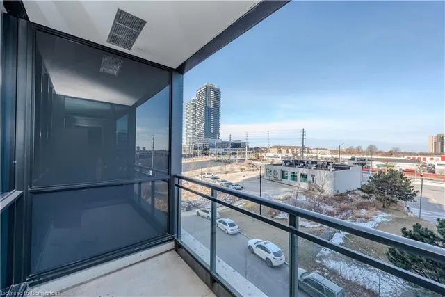 Additional image 15 of 55 Eglinton Ave Unit 405