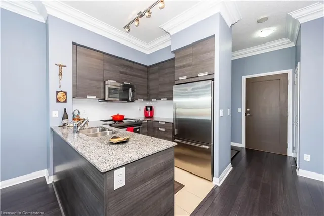 Additional image 35 of 55 Eglinton Ave Unit 405
