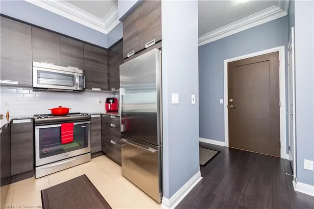 Additional image 33 of 55 Eglinton Ave Unit 405