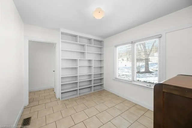 Additional property image - 14 Maple Ave