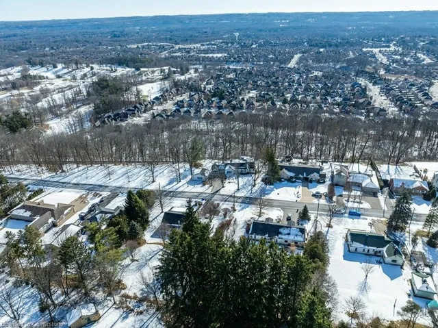 Additional property image - 14 Maple Ave