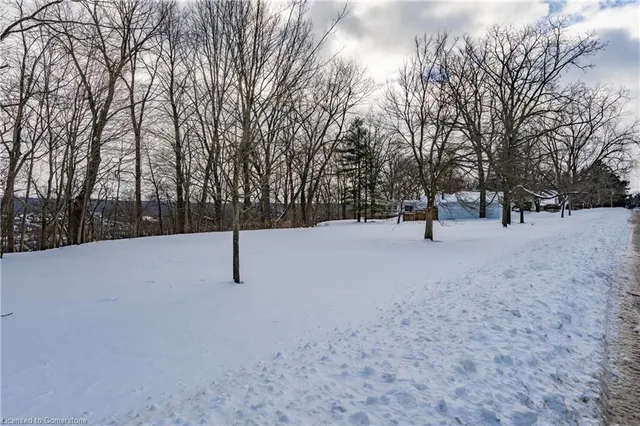 Additional property image - 14 Maple Ave