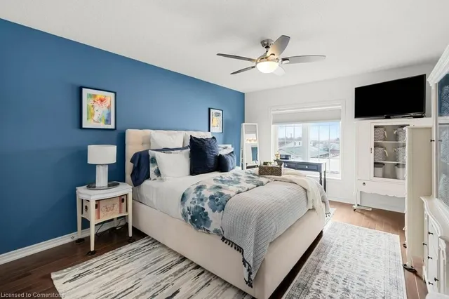 Additional property image - 2220 Queensway Dr Unit 13