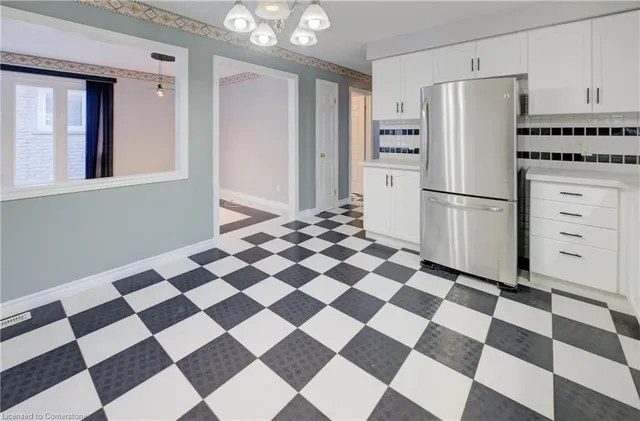 Additional property image - 62 Robson Cres