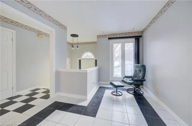 Additional property image - 62 Robson Cres