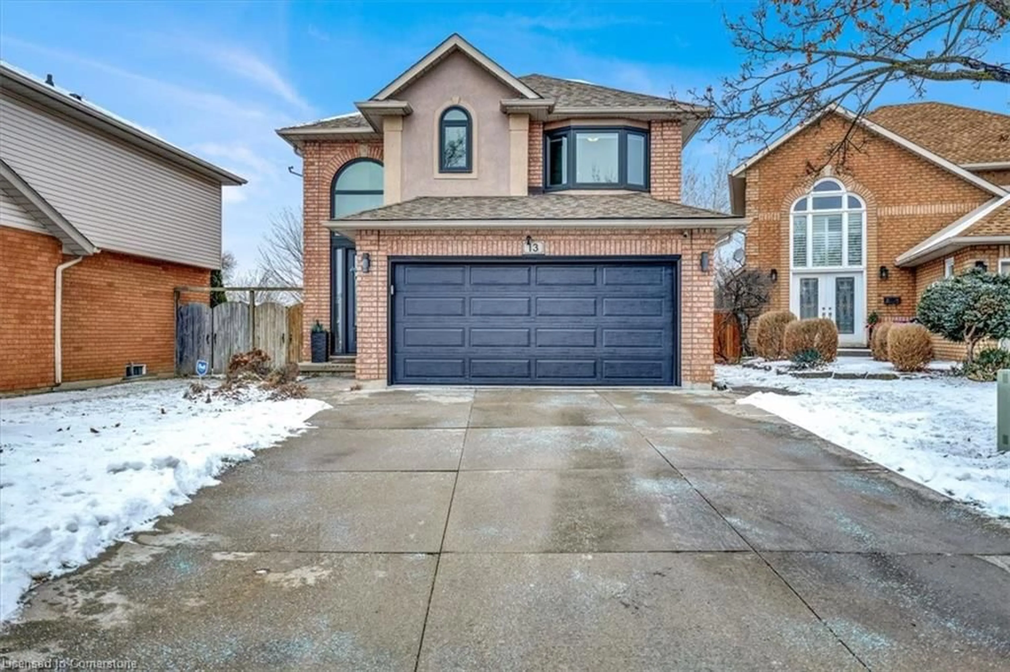 Home with brick exterior material, street for 13 Treeview Crt, Stoney Creek Ontario L8J 3R7