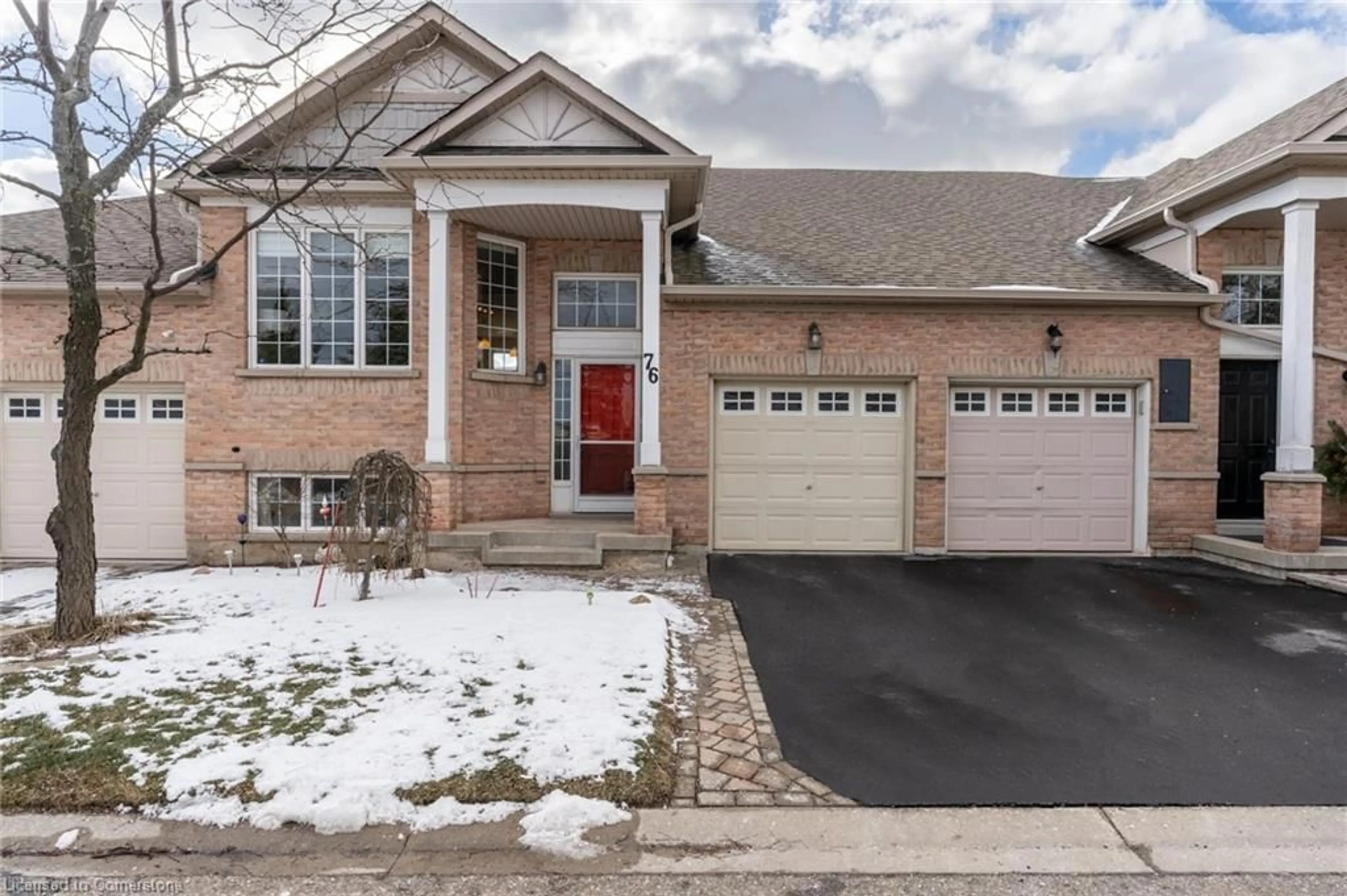 Home with brick exterior material, street for 2243 Turnberry Rd #76, Halton Ontario L7M 4Y6