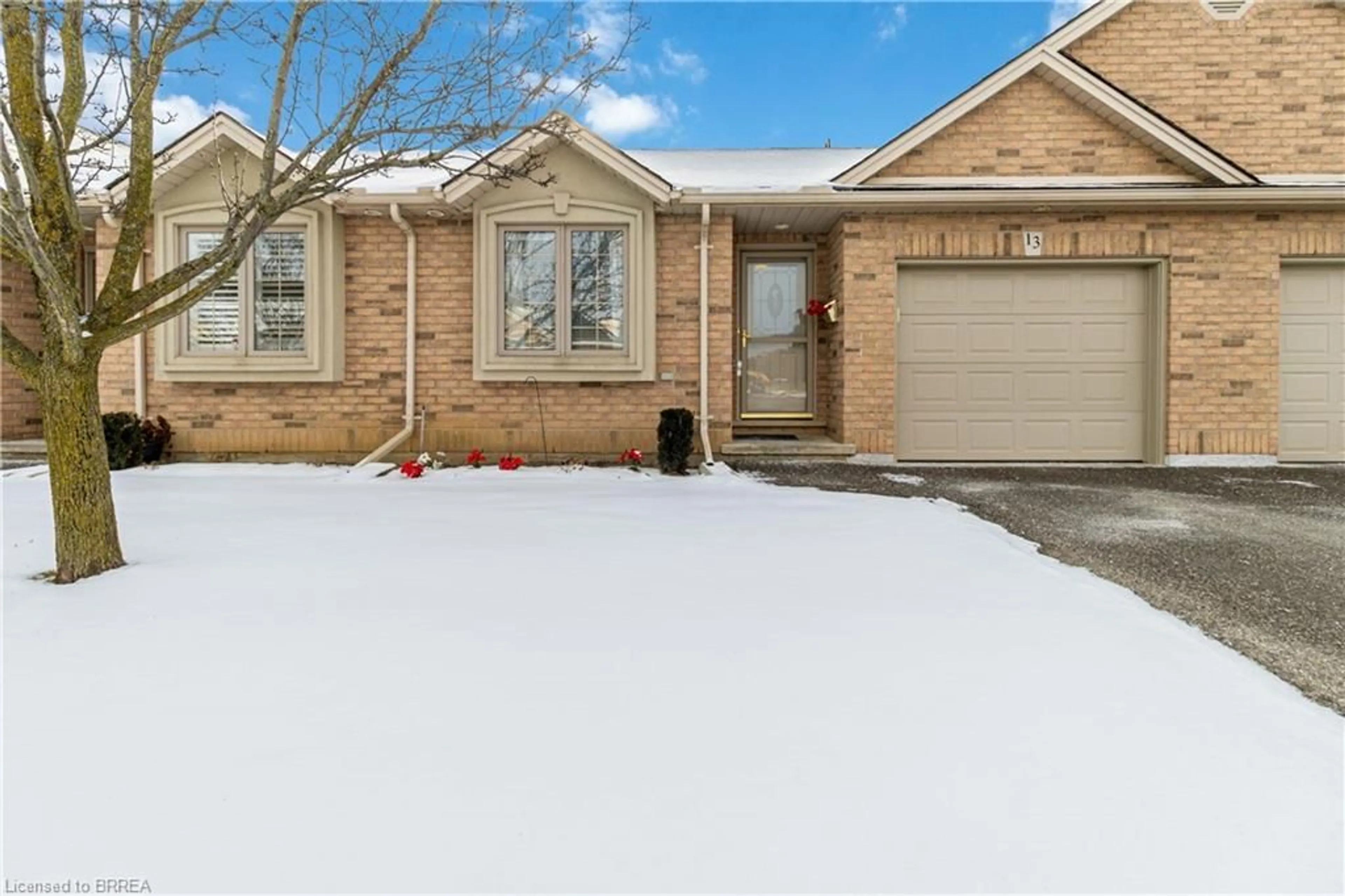 Home with brick exterior material, street for 385 Park Rd #13, Brantford Ontario N3R 0A1