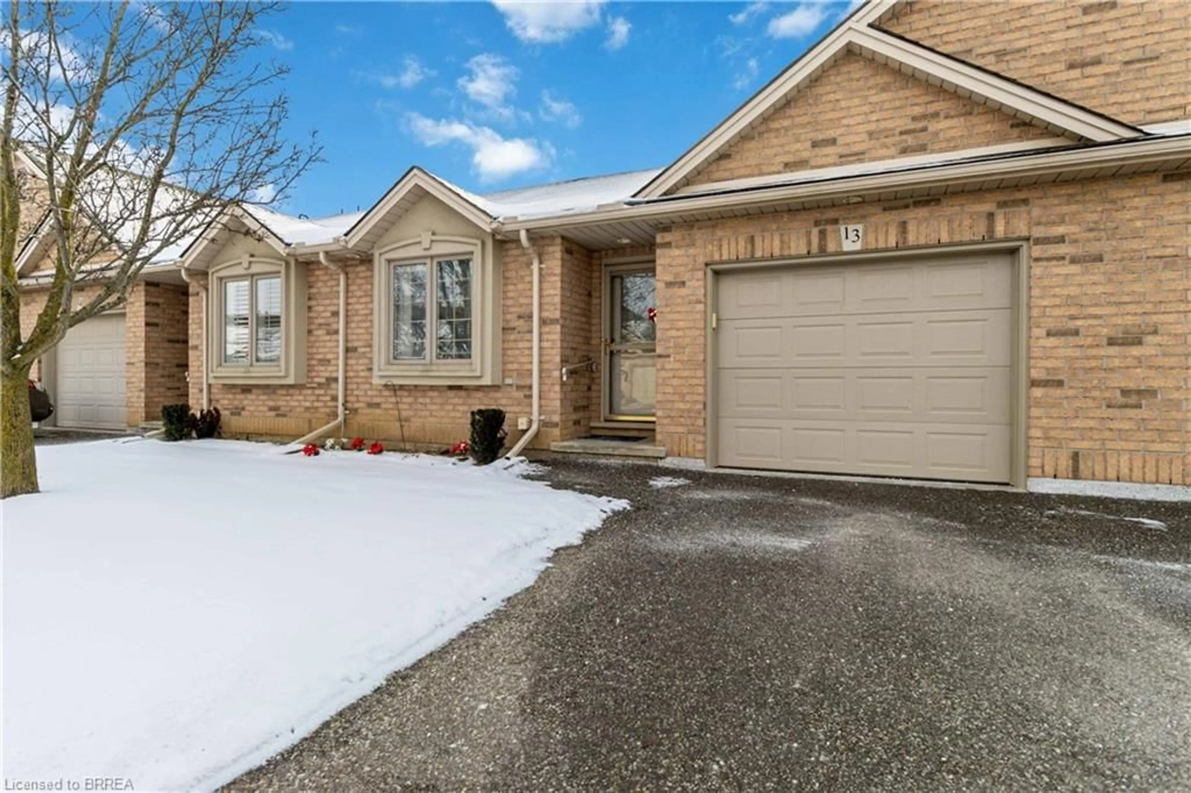 Home with brick exterior material, street for 385 Park Rd #13, Brantford Ontario N3R 0A1