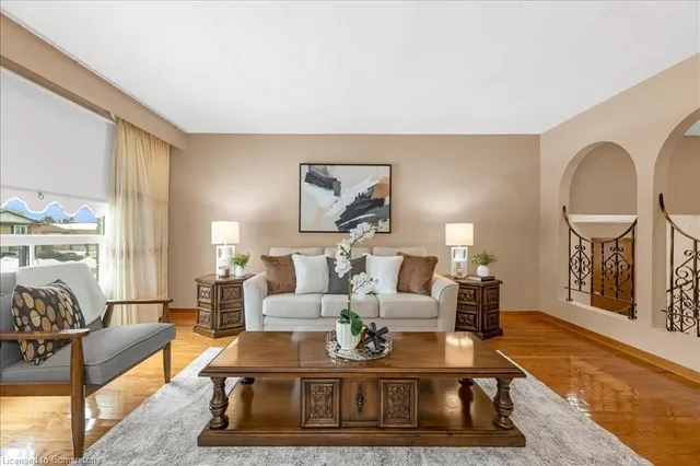 Additional property image - 43 Seaton Place Dr