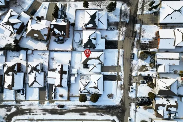 Additional property image - 43 Seaton Place Dr