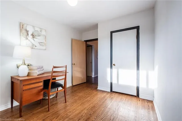 Additional property image - 9 Laurier Ave