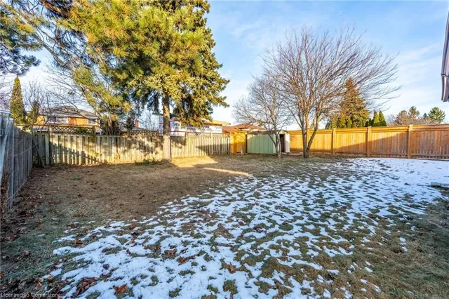 Additional property image - 9 Laurier Ave