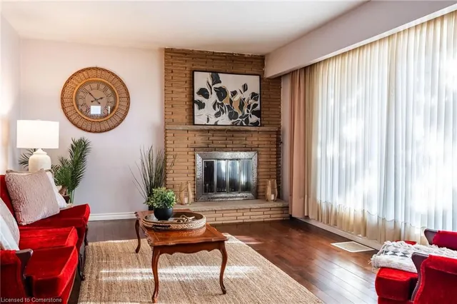 Additional property image - 9 Laurier Ave