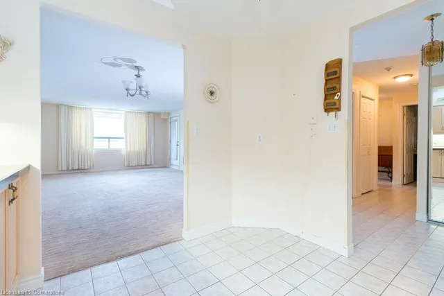 Additional property image - 5 Ogilvie St Unit 102