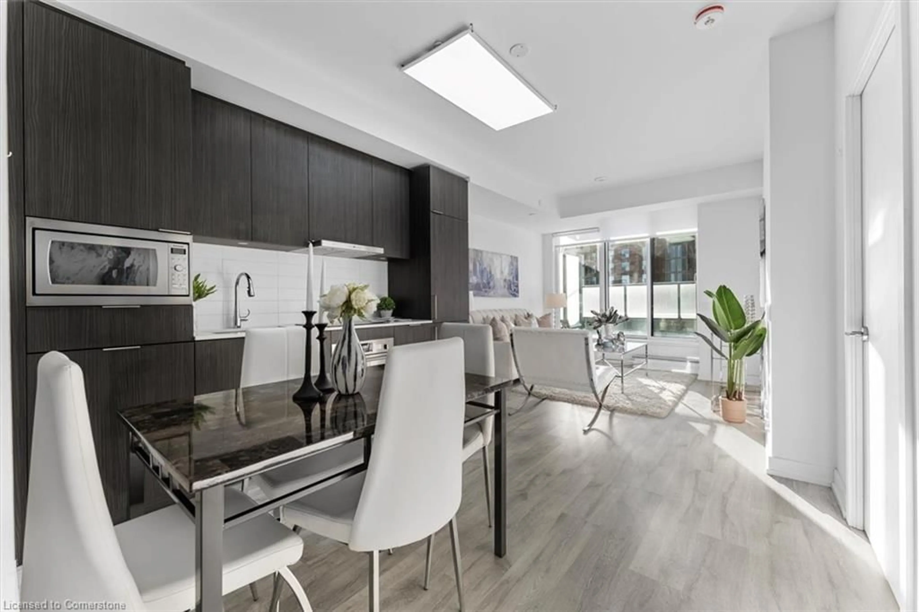 Open concept kitchen, unknown for 8 Olympic Garden Dr #S709, Toronto Ontario M2M 0B9