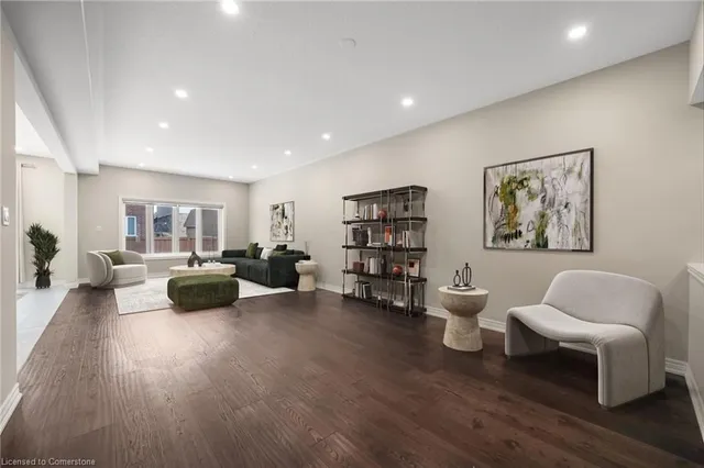 Additional property image - 8 Bethune Avenue