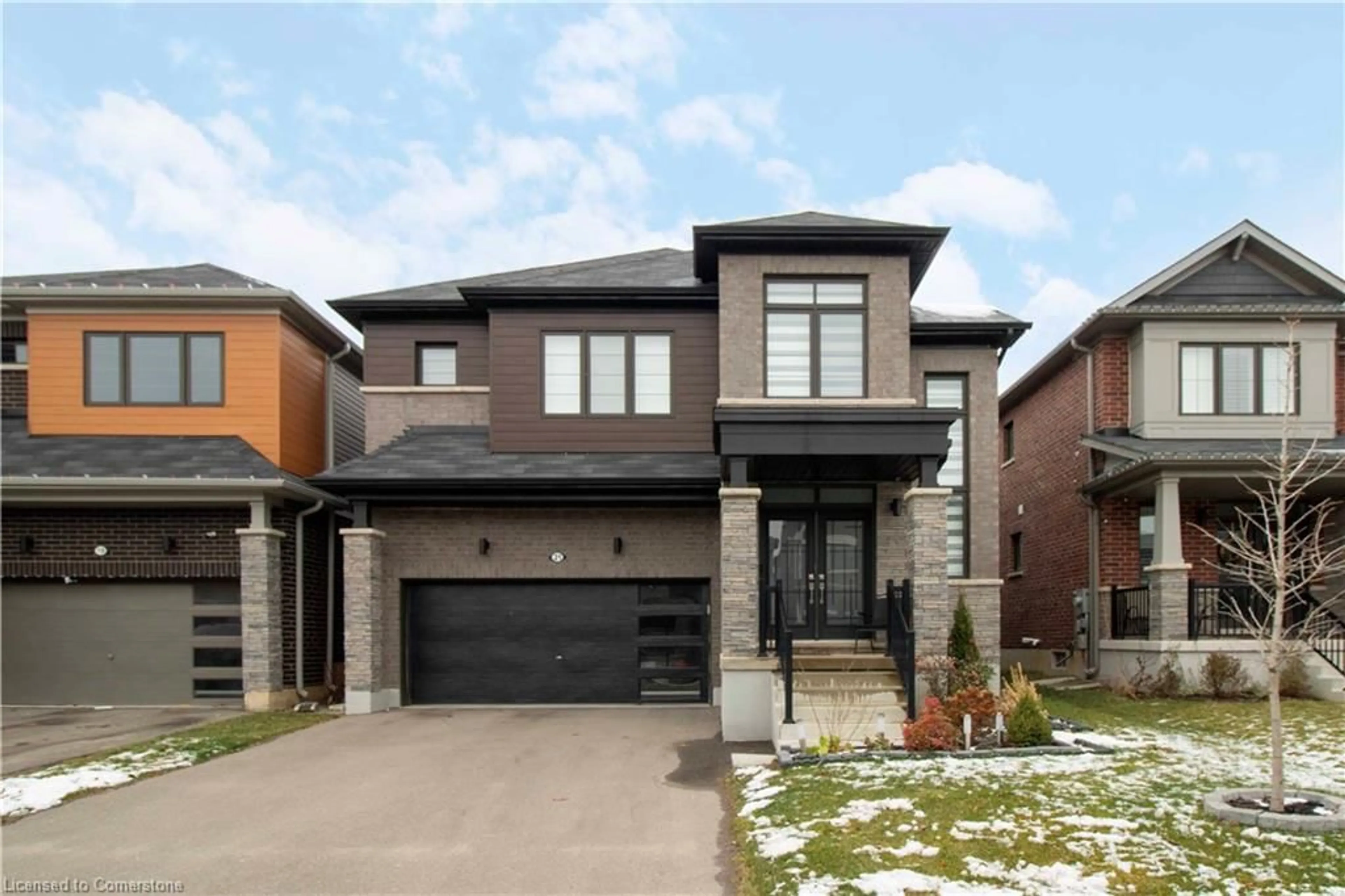 Home with brick exterior material, street for 21 Malcolm Cres, Caledonia Ontario N3W 0C8