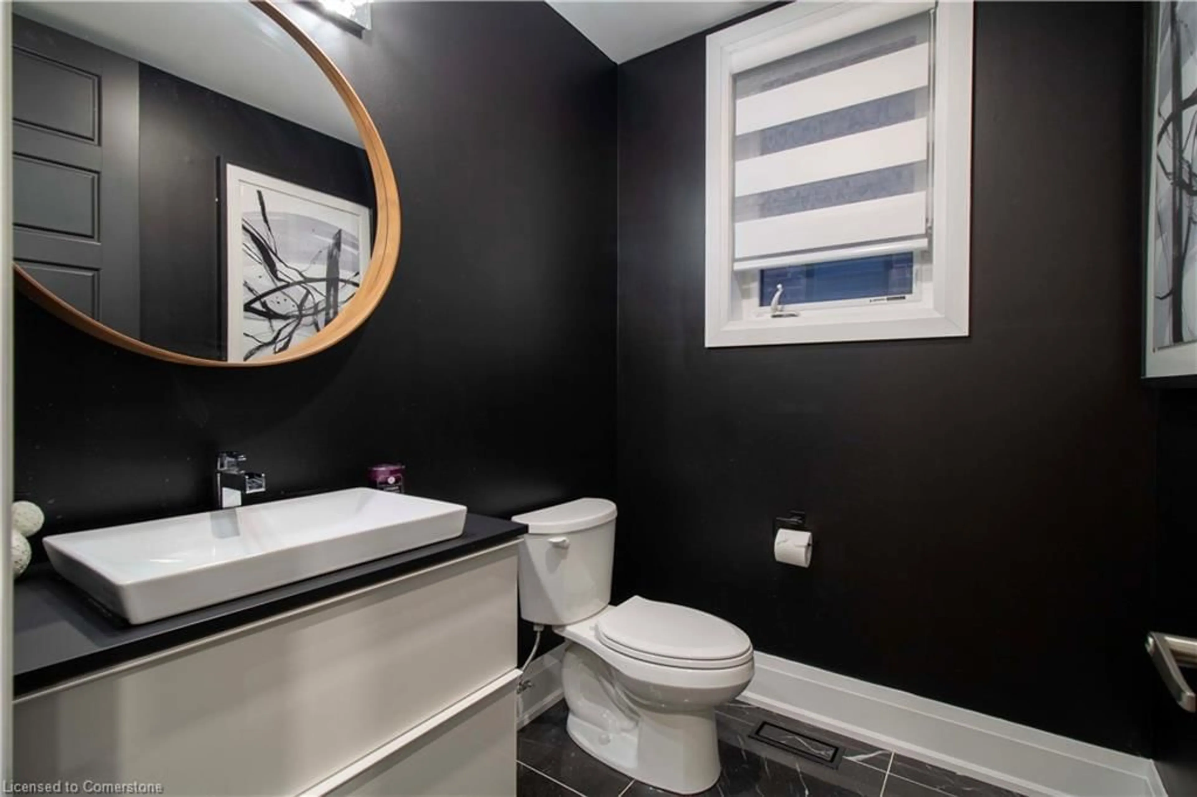 Contemporary bathroom, ceramic/tile floor for 21 Malcolm Cres, Caledonia Ontario N3W 0C8