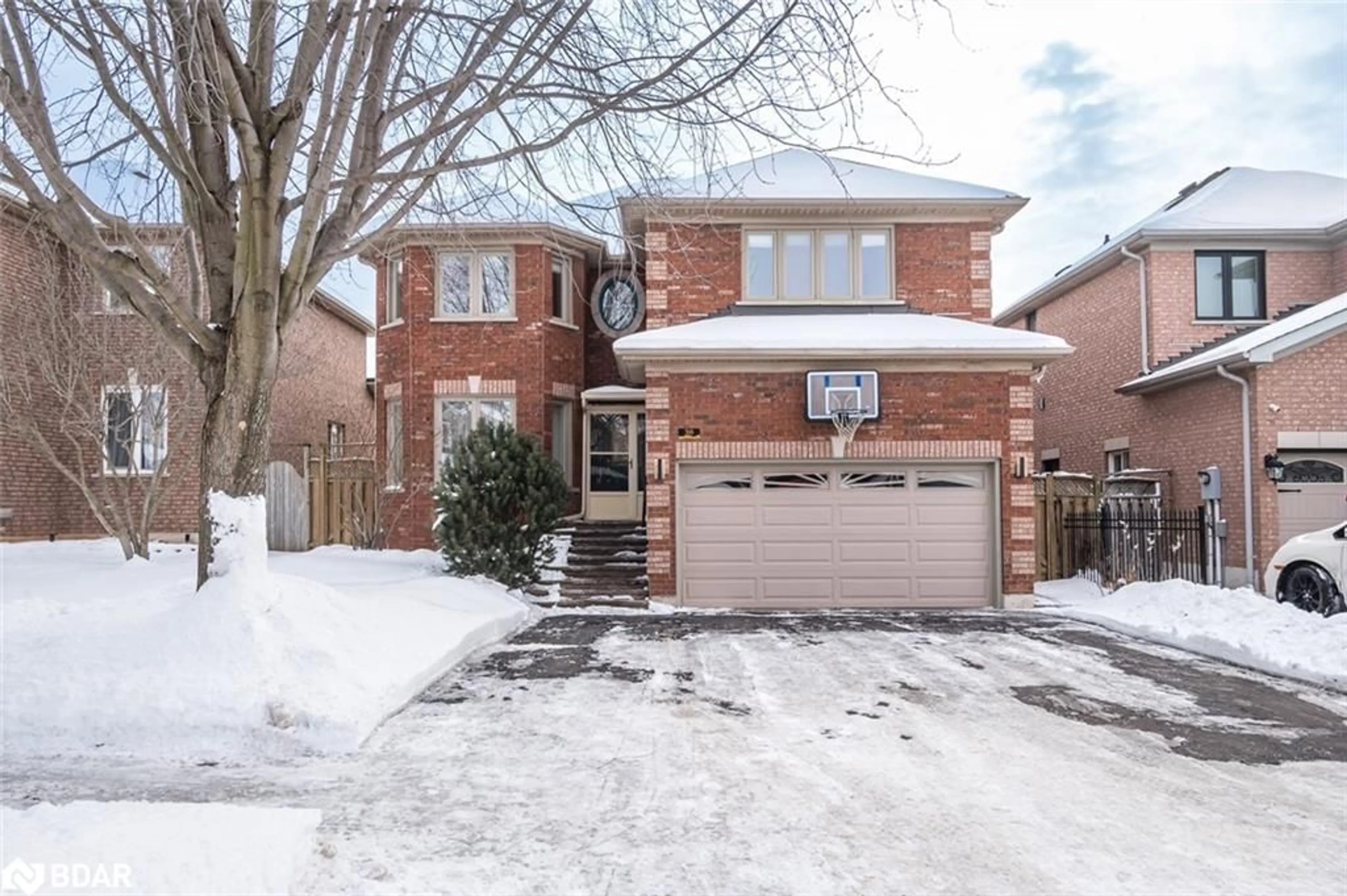 Home with brick exterior material, street for 36 Red Maple Lane, Oakville Ontario L6H 6C4