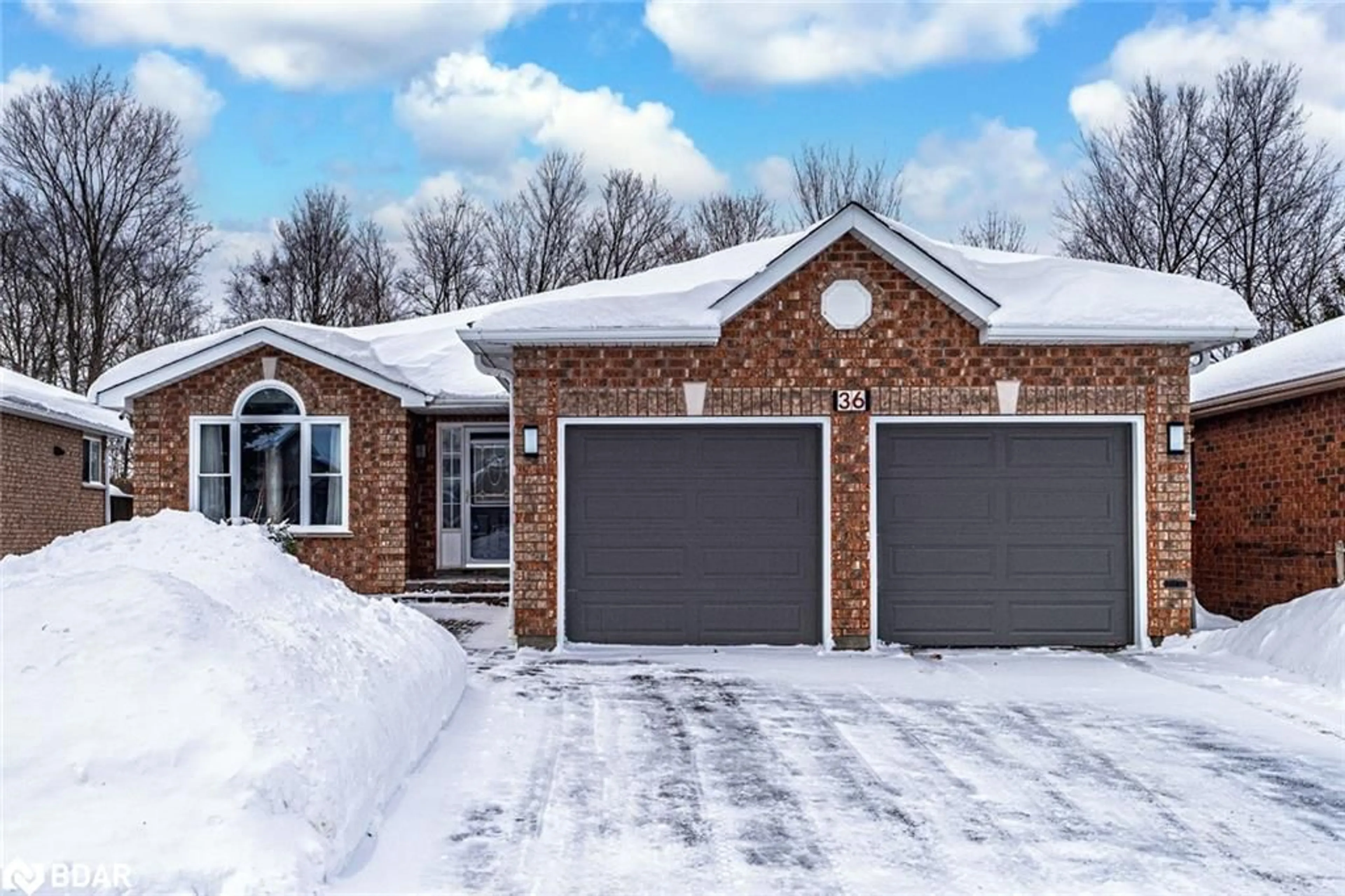 Home with brick exterior material, street for 36 Osprey Ridge Rd, Barrie Ontario L4M 6P2