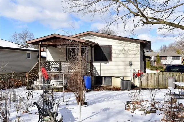 Additional property image - 40 Pleasant Ave