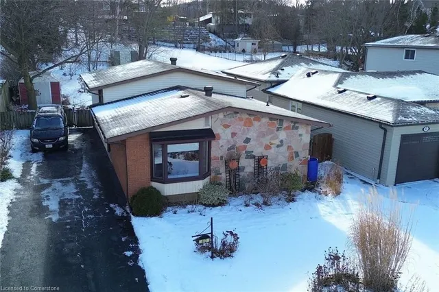 Additional property image - 40 Pleasant Ave