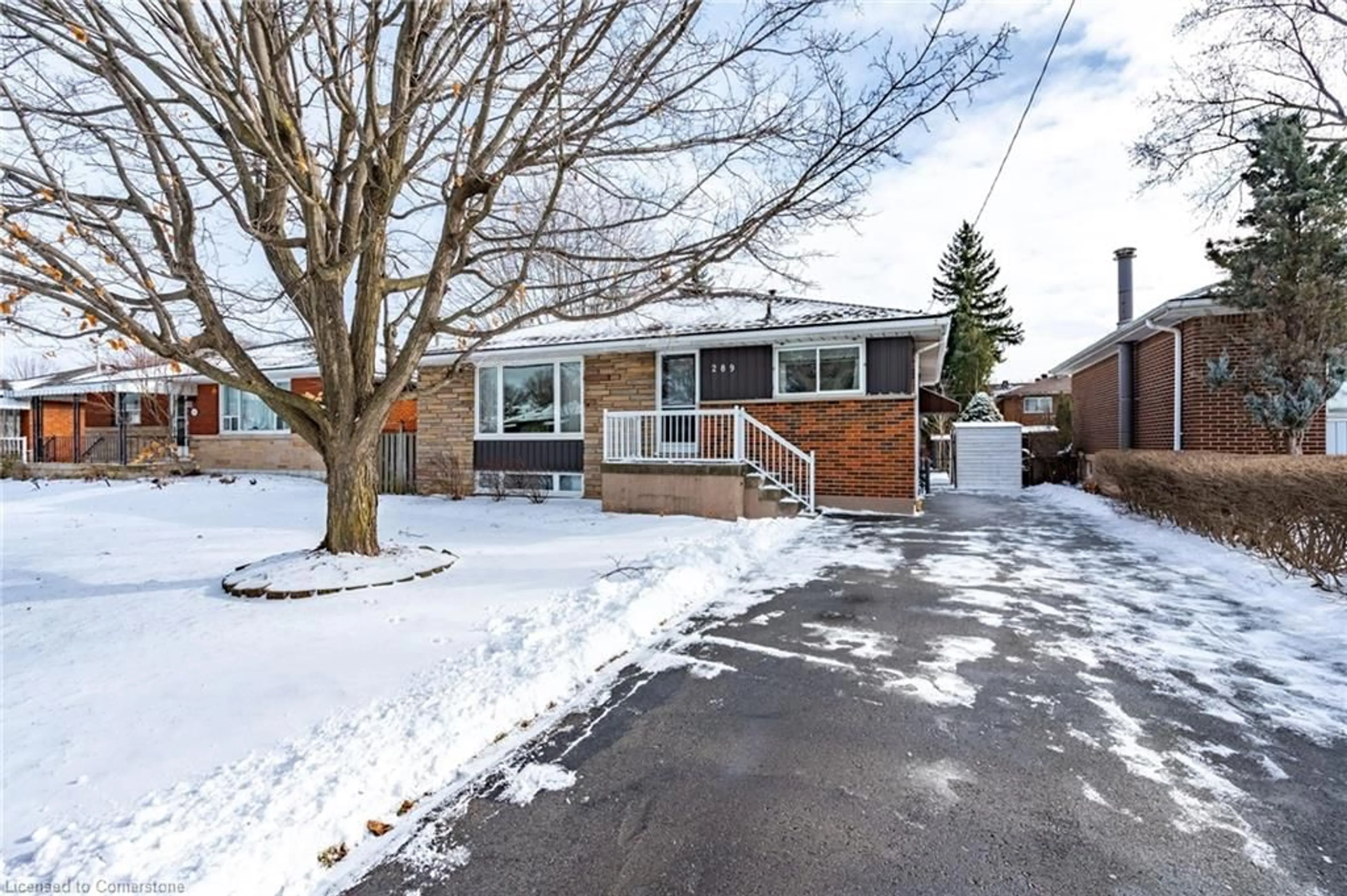 Home with brick exterior material, street for 289 Upper Paradise Rd, Hamilton Ontario L9C 5C5