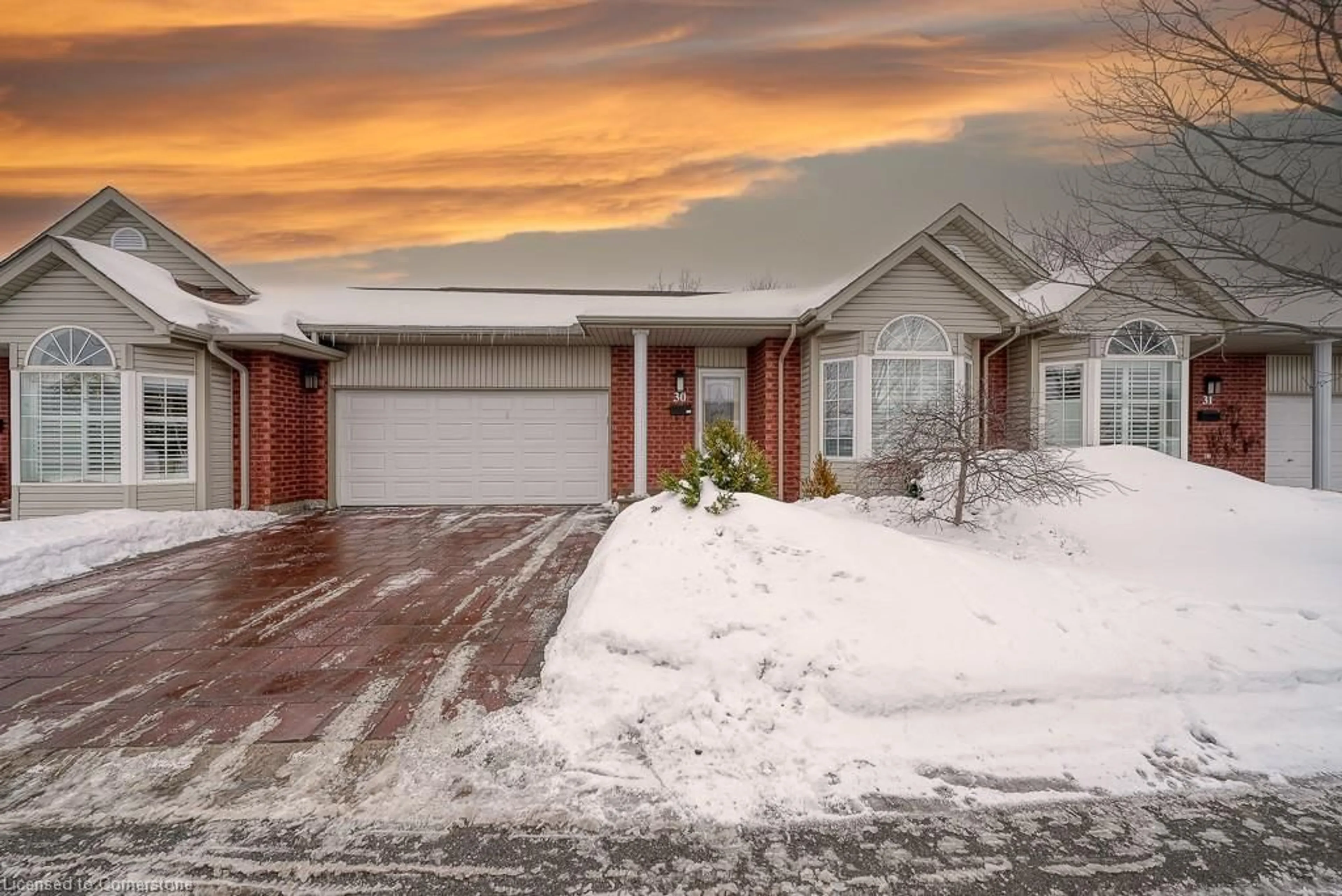 Home with brick exterior material, street for 360 Erbsville Rd #30, Waterloo Ontario N2T 2W3