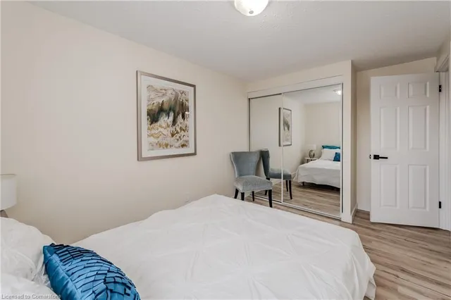 Additional property image - 25 Upper Canada Dr Unit 27