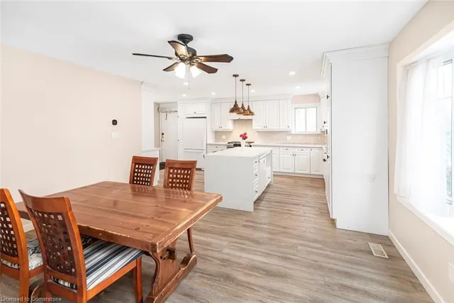 Additional property image - 520 Anson Dr