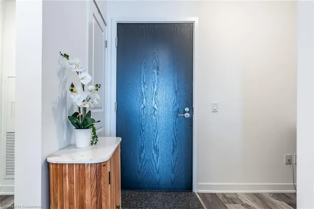 Additional property image - 2007 James St Unit 1305