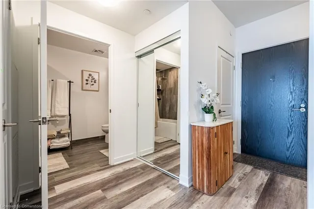 Additional property image - 2007 James St Unit 1305