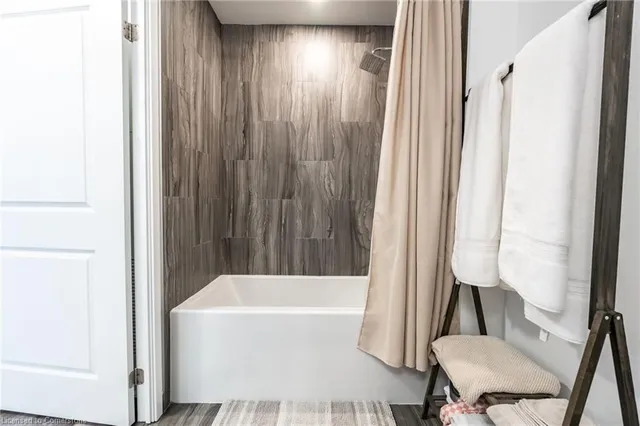 Additional property image - 2007 James St Unit 1305