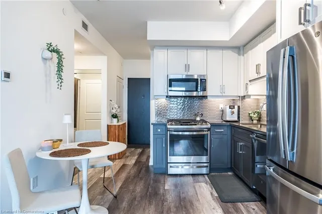 Additional property image - 2007 James St Unit 1305