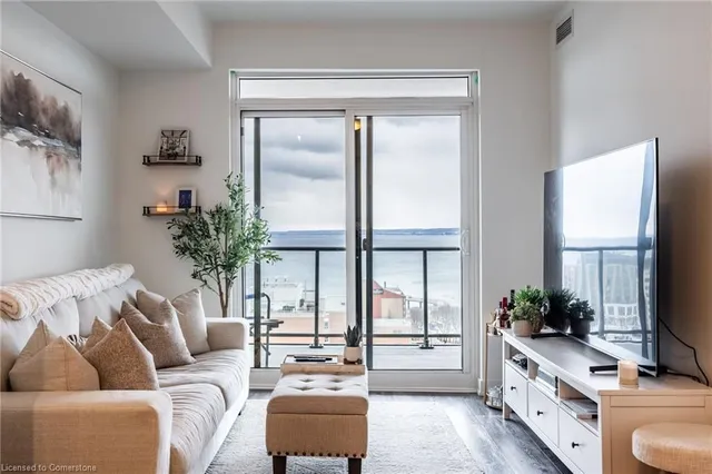 Additional property image - 2007 James St Unit 1305