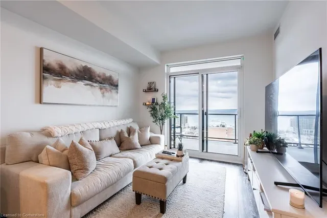 Additional property image - 2007 James St Unit 1305