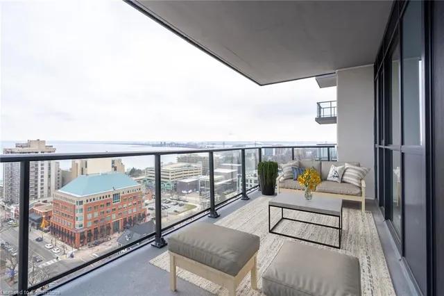 Additional property image - 2007 James St Unit 1305