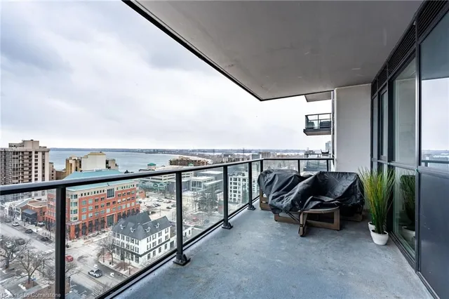 Additional property image - 2007 James St Unit 1305
