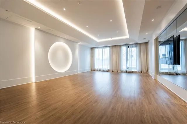 Additional property image - 2007 James St Unit 1305