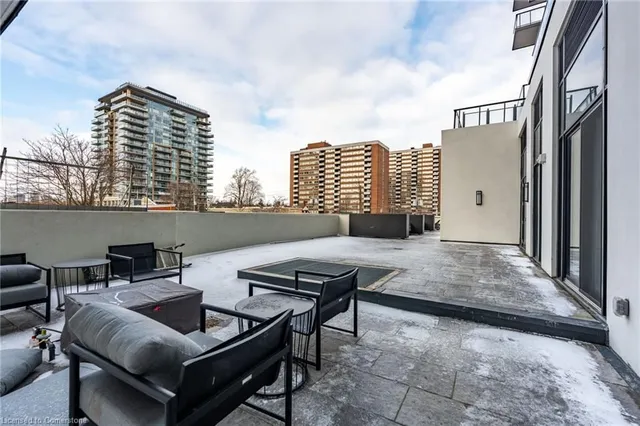 Additional property image - 2007 James St Unit 1305